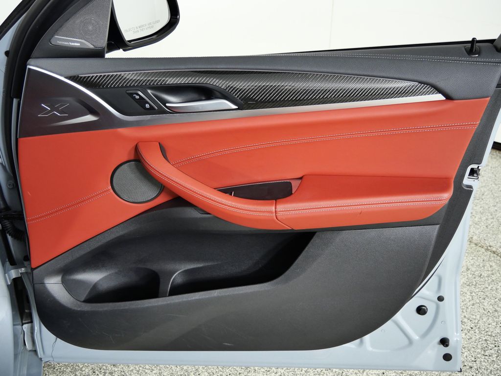 Thumbnail: 2023 BMW X4 - 20