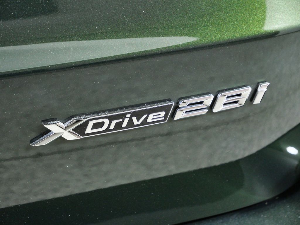 Thumbnail: 2025 BMW X1 - 15