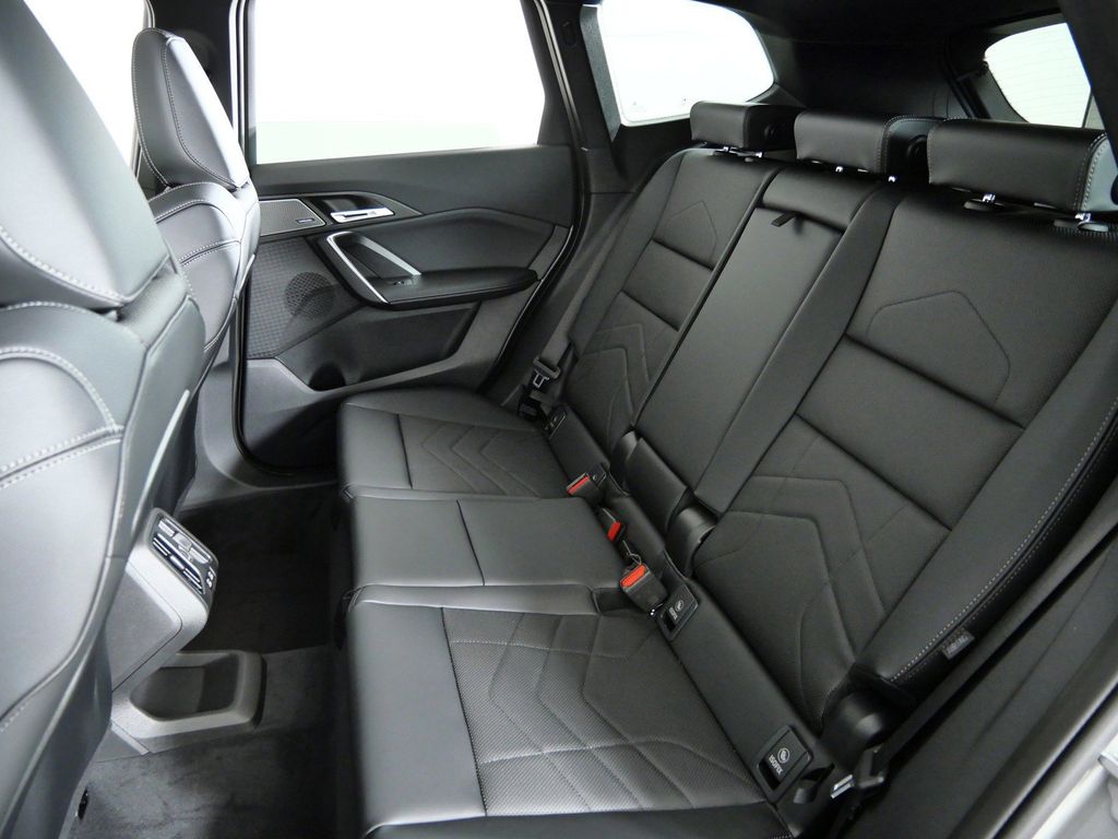 Thumbnail: 2026 BMW X1 - 30
