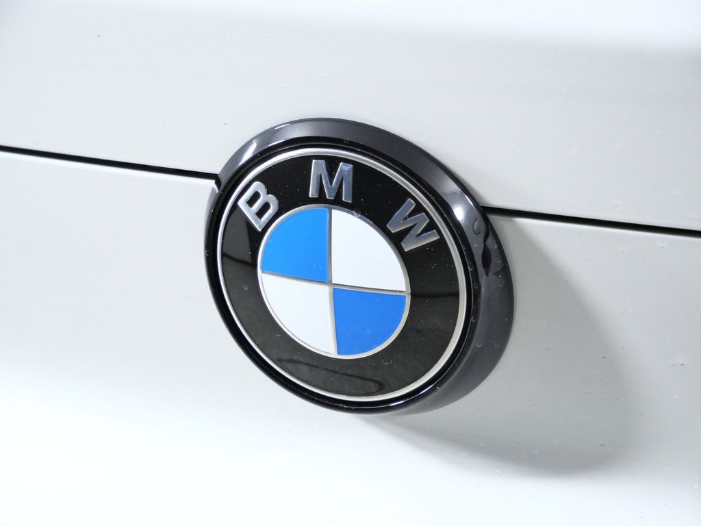 Thumbnail: 2026 BMW X6 - 11