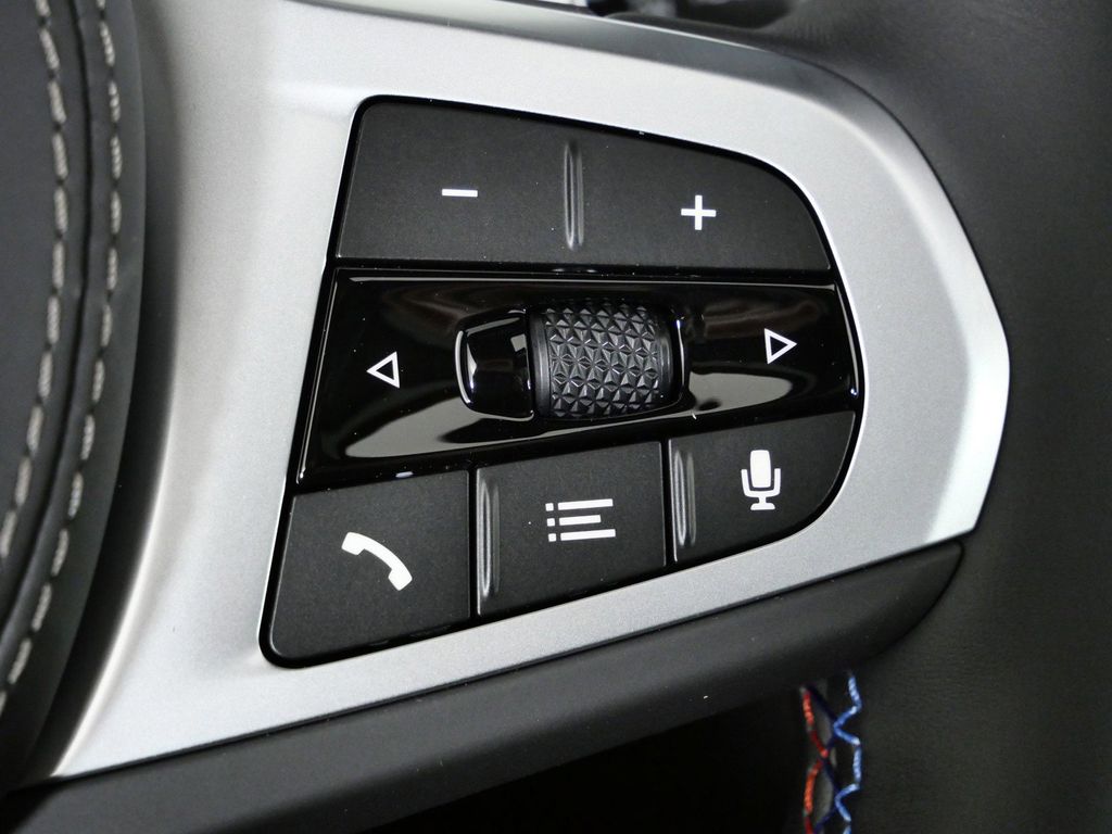 Thumbnail: 2026 BMW X5 - 42