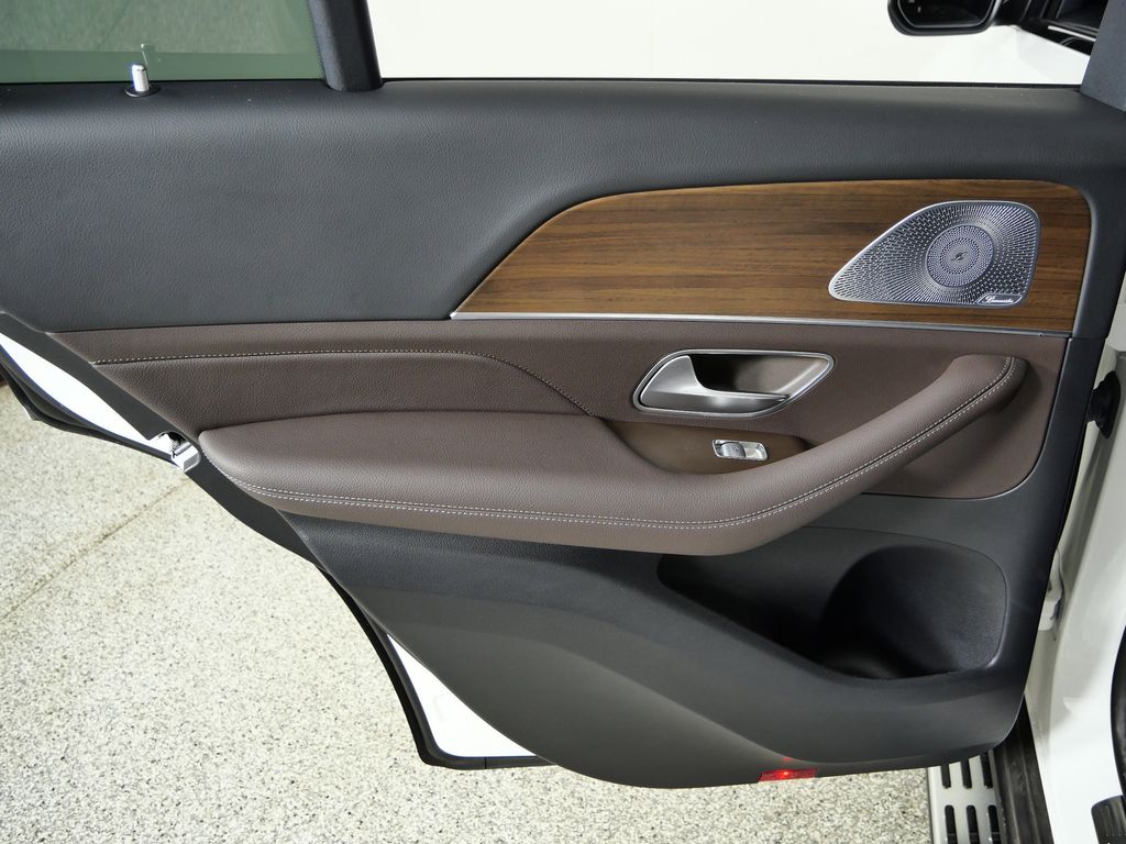 Thumbnail: 2021 Mercedes-Benz GLE - 31