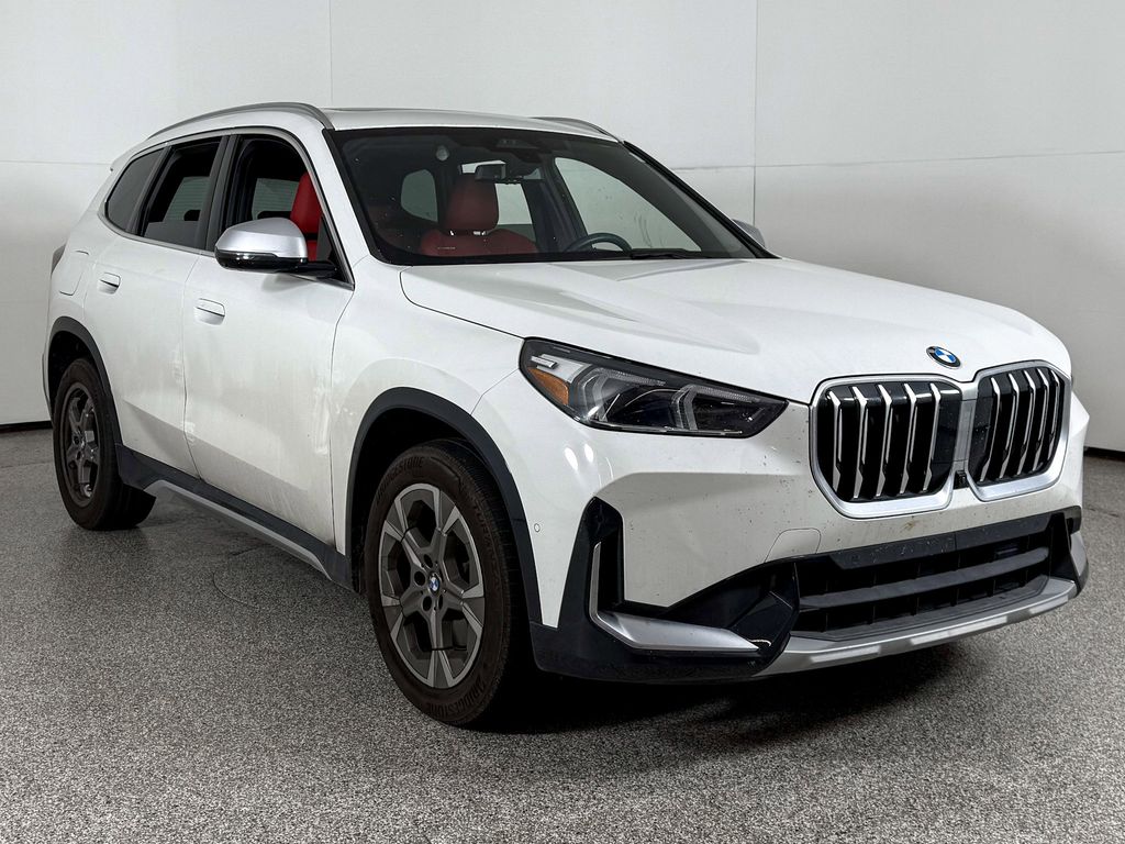 Thumbnail: 2023 BMW X1 - 4