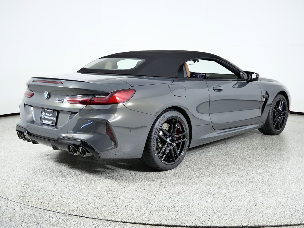 Thumbnail: 2025 BMW M8 - 9