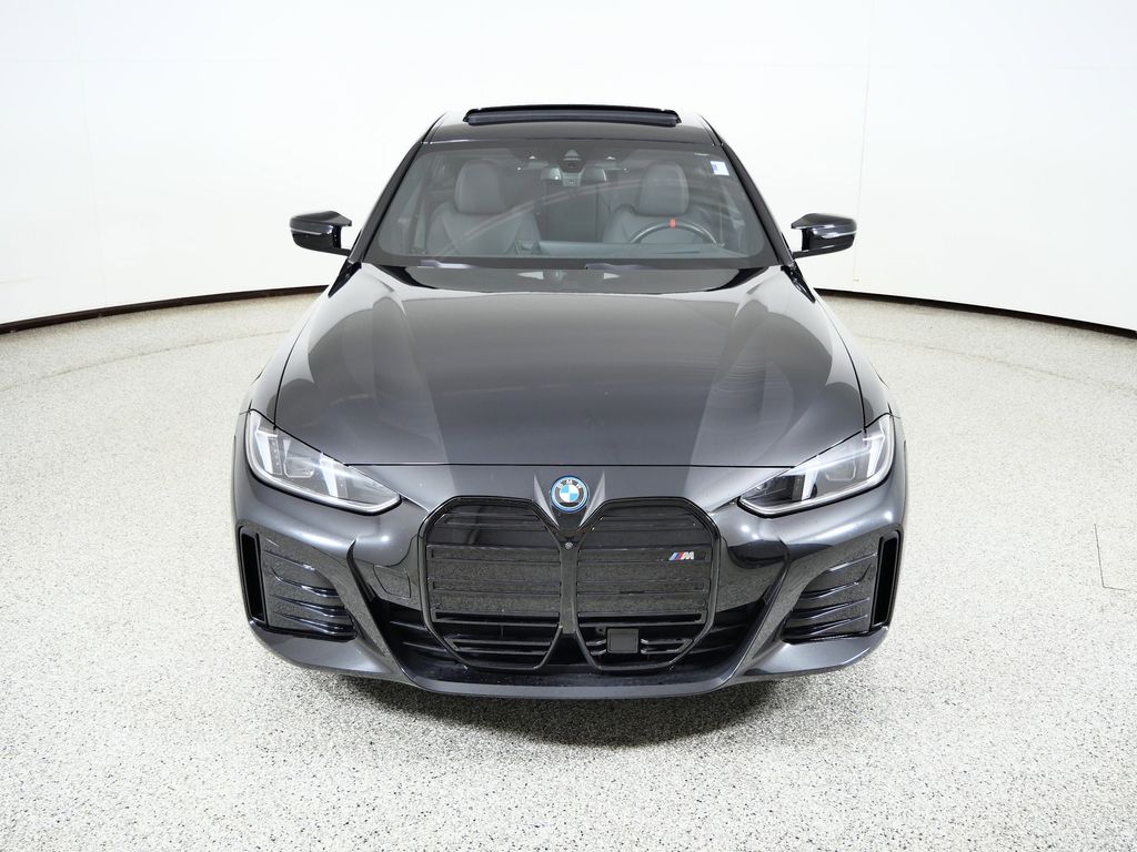 Thumbnail: 2025 BMW i4 - 20