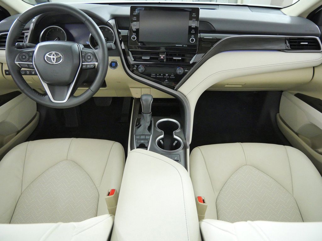 Thumbnail: 2023 Toyota Camry - 6