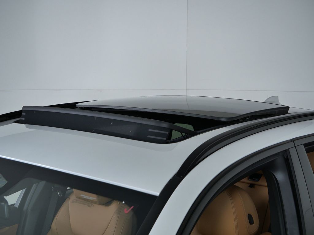 Thumbnail: 2024 BMW X3 - 22