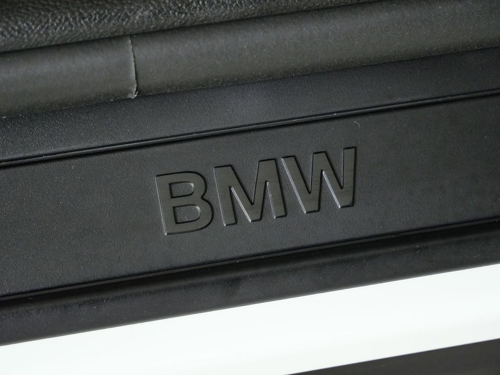 Thumbnail: 2023 BMW X3 - 28