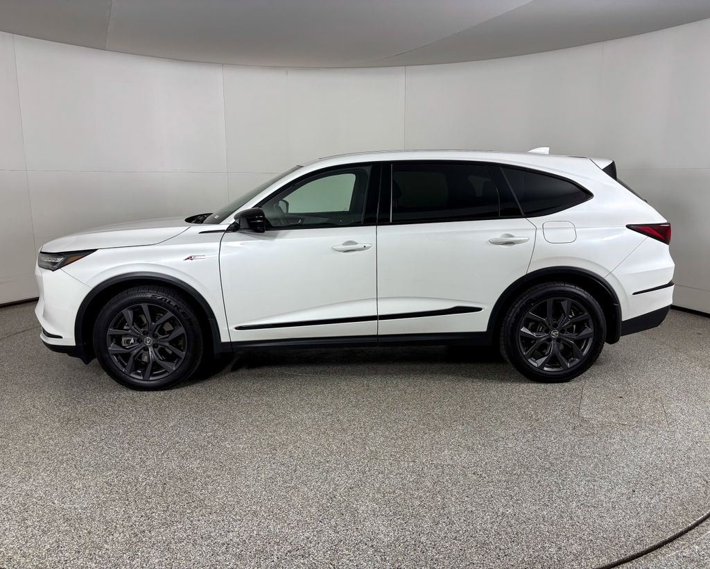 Thumbnail: 2022 Acura MDX - 5