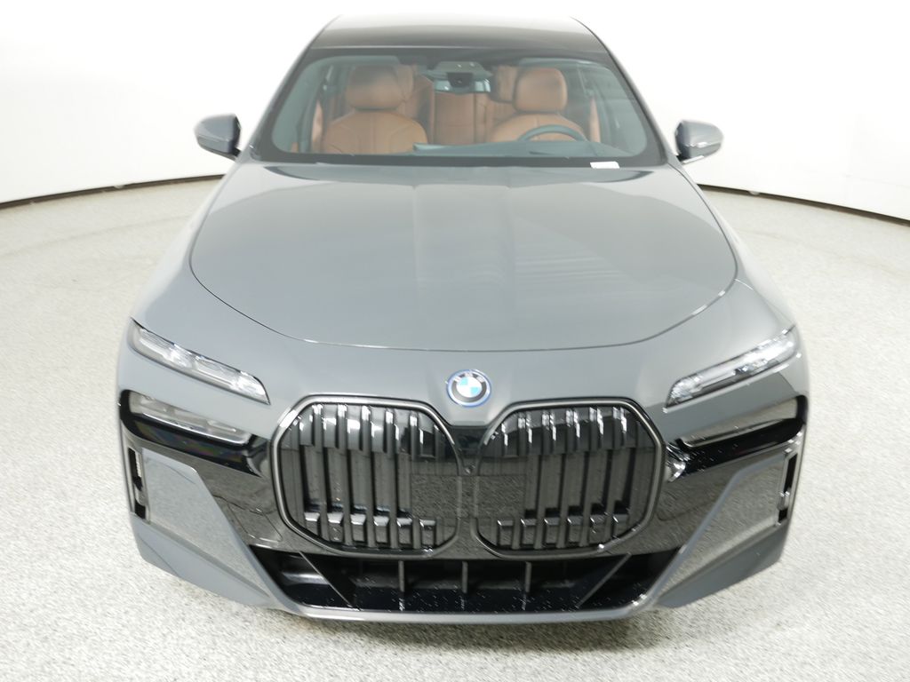 Thumbnail: 2025 BMW 7 Series - 15
