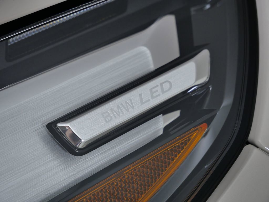 Thumbnail: 2026 BMW X1 - 6