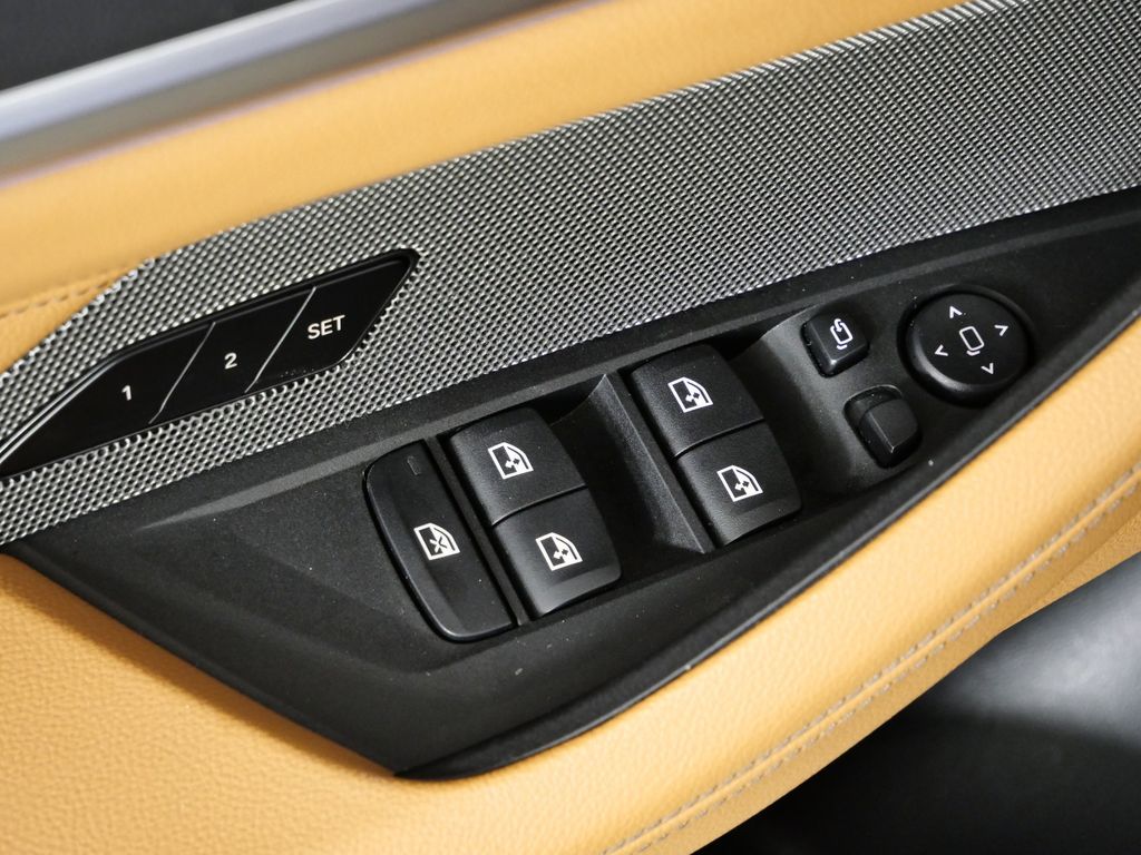 Thumbnail: 2024 BMW i4 - 40