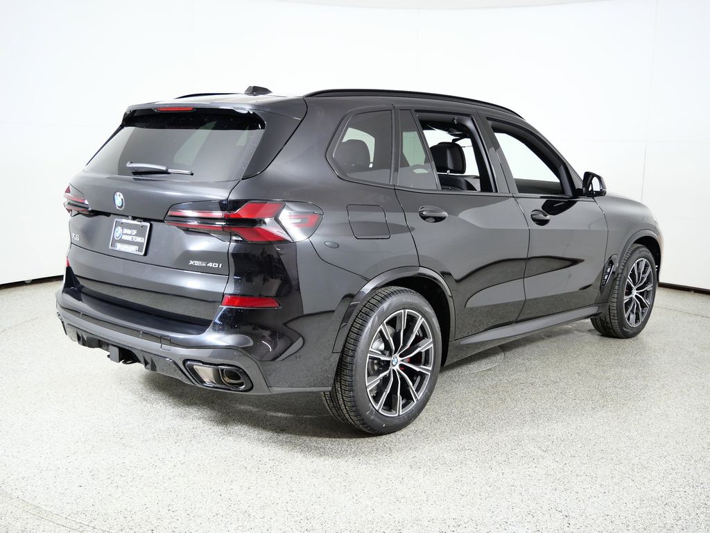 Thumbnail: 2026 BMW X5 - 9