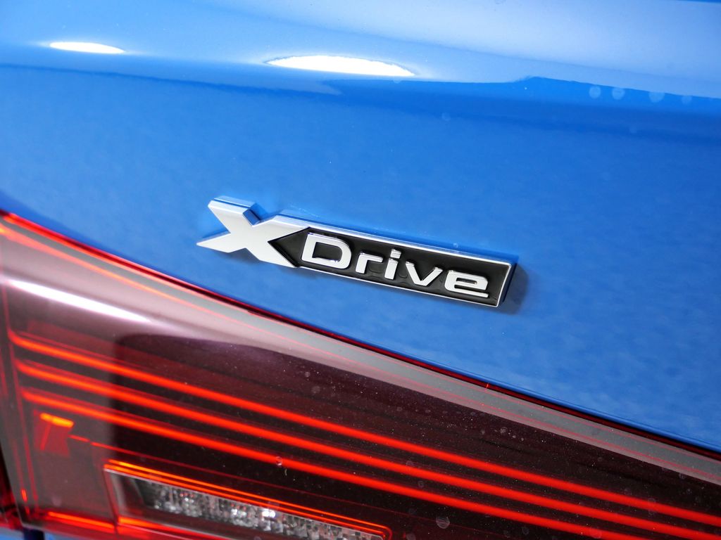 Thumbnail: 2026 BMW M4 - 13