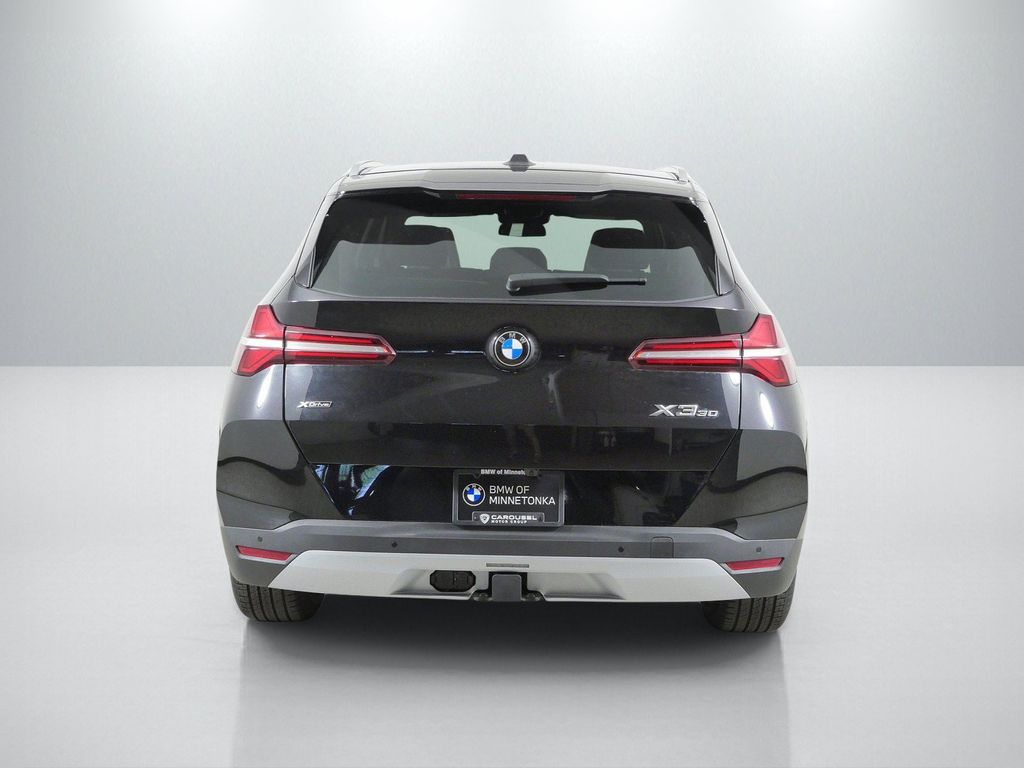 Thumbnail: 2026 BMW X3 - 10