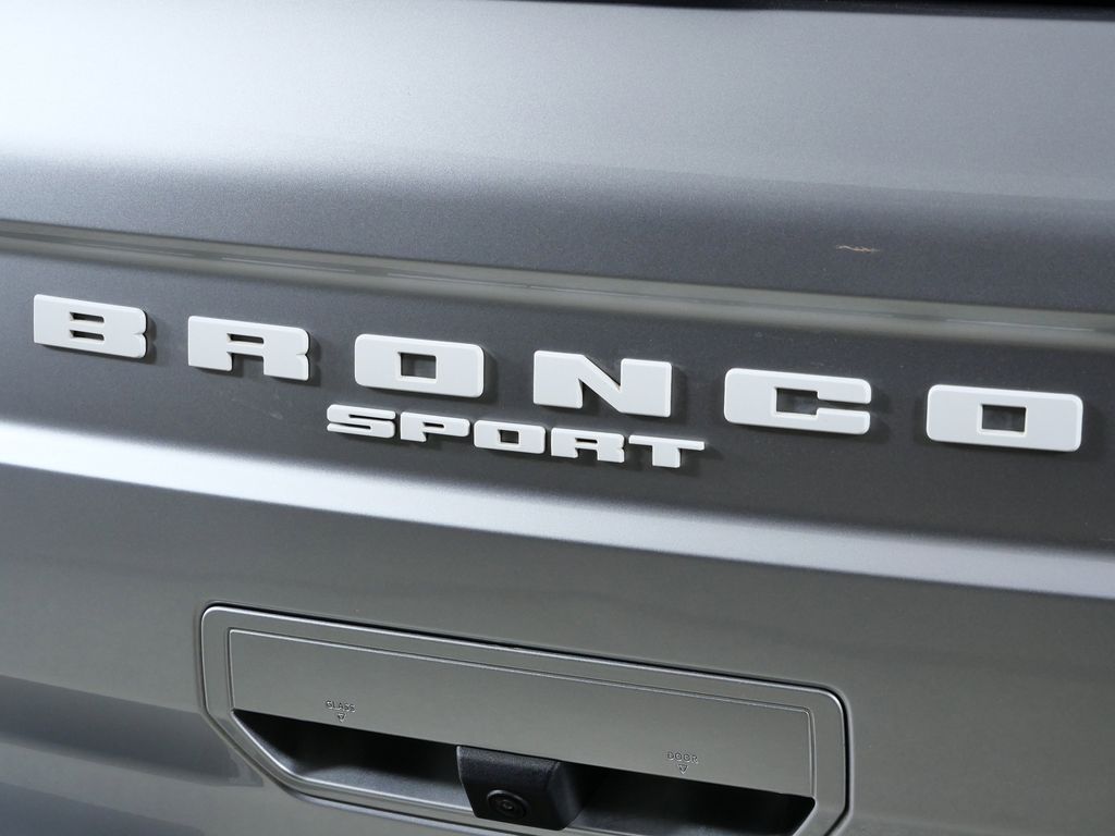 Thumbnail: 2021 Ford Bronco Sport - 12