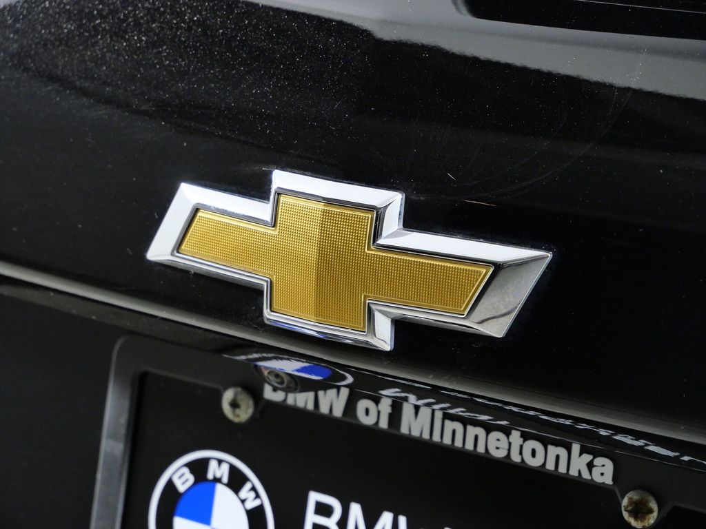 Thumbnail: 2019 Chevrolet Equinox - 12