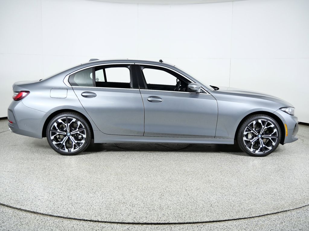 Thumbnail: 2026 BMW 3 Series - 8
