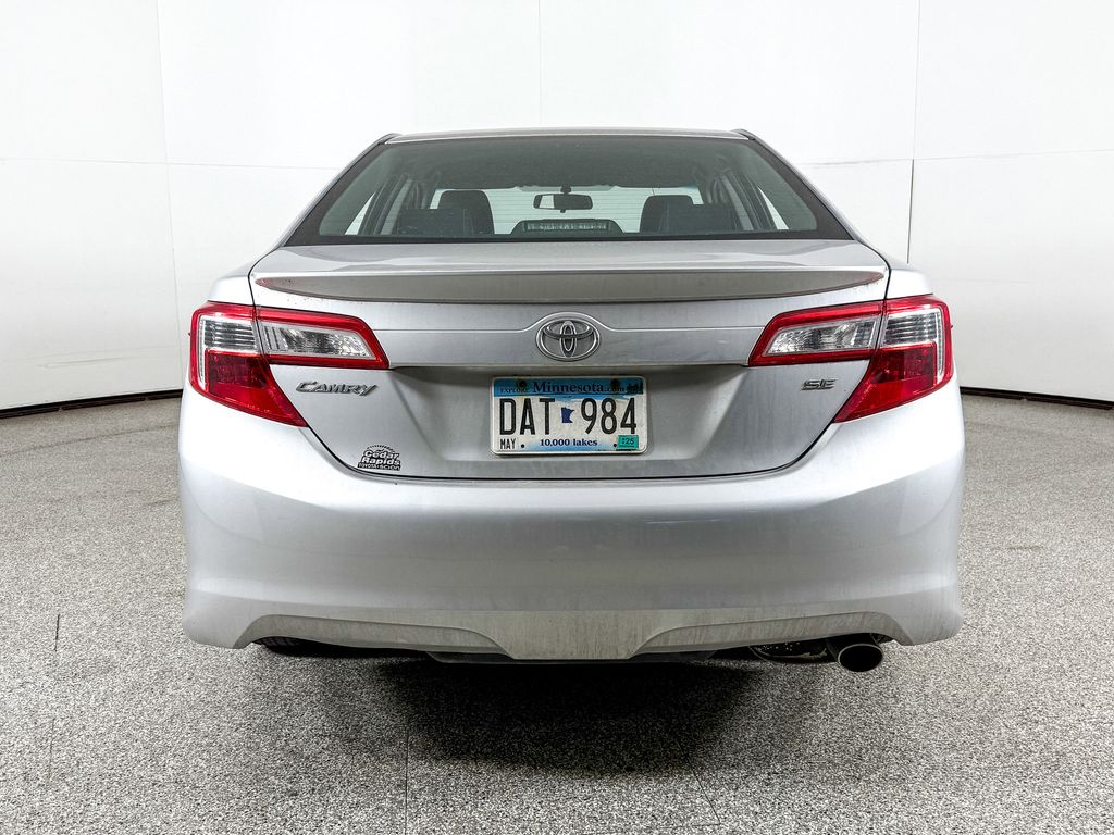 2012 Toyota Camry L 7