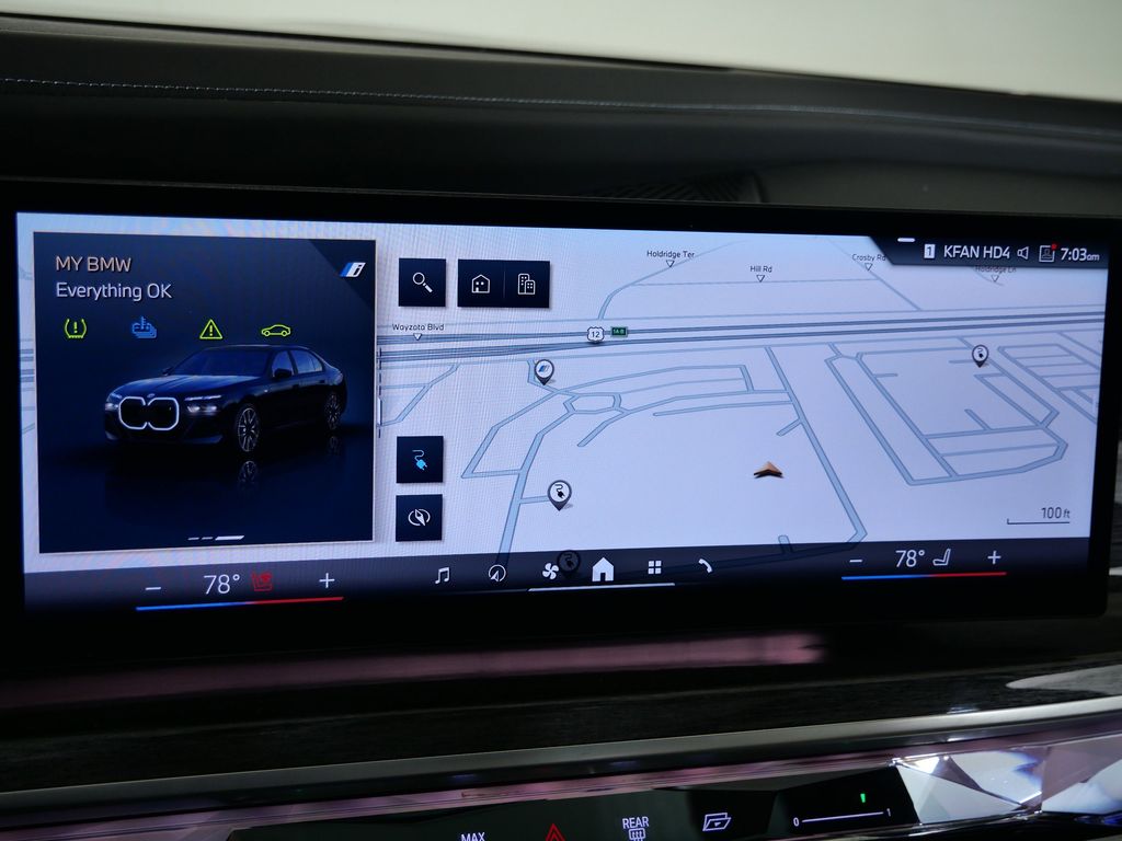 Thumbnail: 2023 BMW i7 - 43