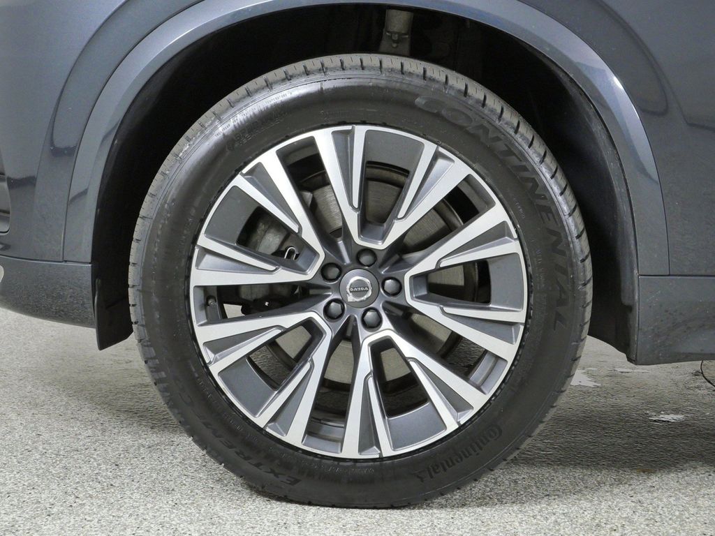 Thumbnail: 2021 Volvo XC90 - 17
