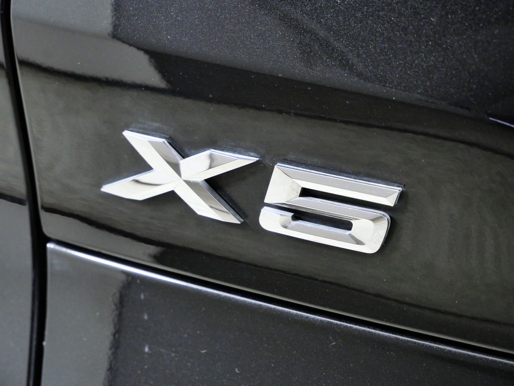 Thumbnail: 2019 BMW X5 - 14