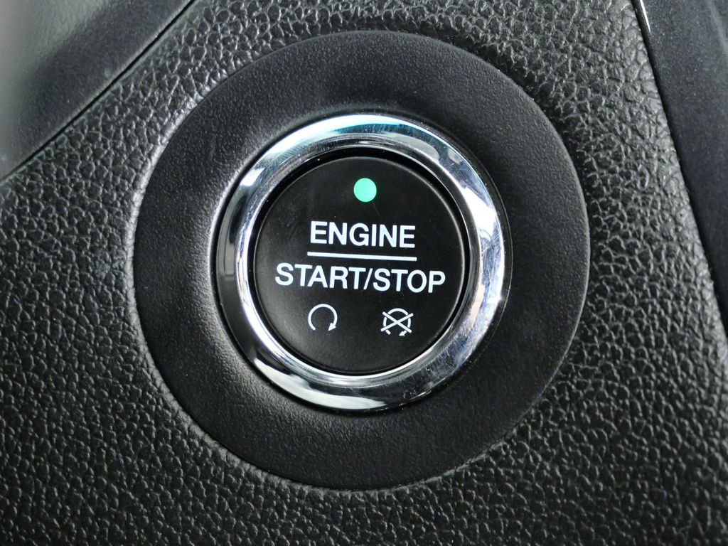 Thumbnail: 2016 Ford Explorer - 48