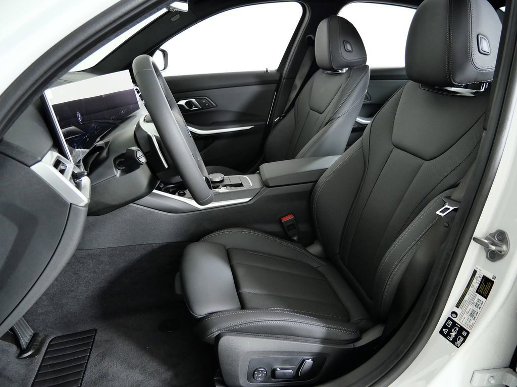 Thumbnail: 2026 BMW 3 Series - 36