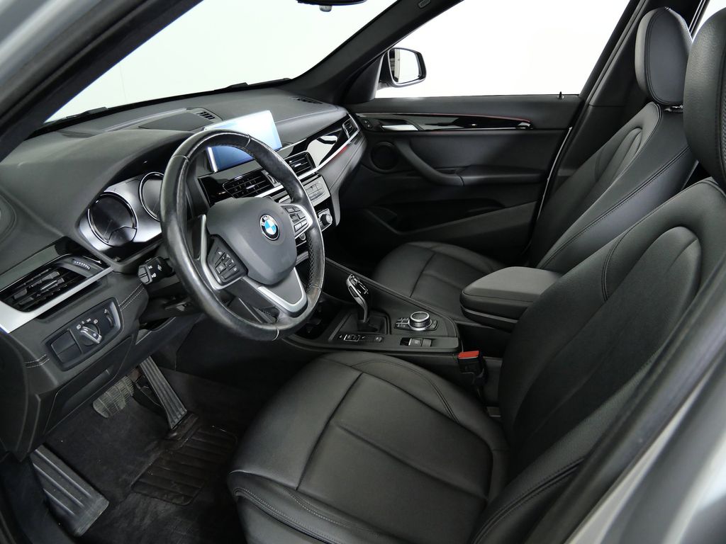 Thumbnail: 2021 BMW X1 - 34