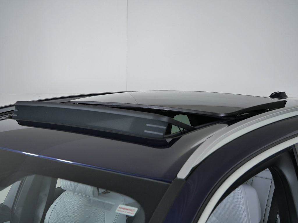 Thumbnail: 2026 BMW X5 - 20