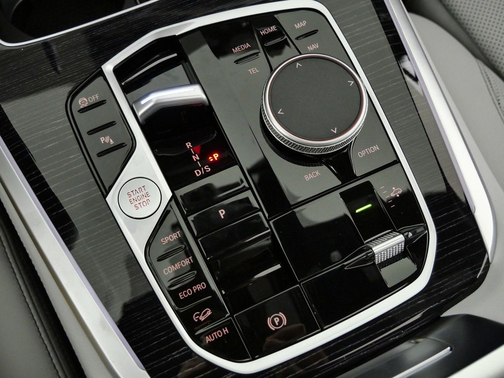 Thumbnail: 2026 BMW X5 - 48