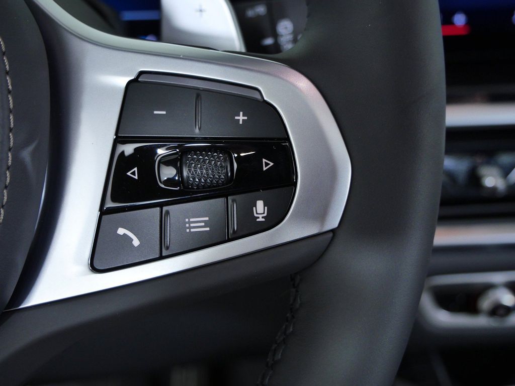 Thumbnail: 2026 BMW X5 - 41