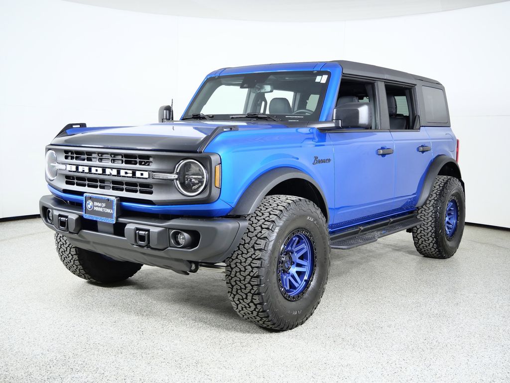 Thumbnail: 2023 Ford Bronco - 1