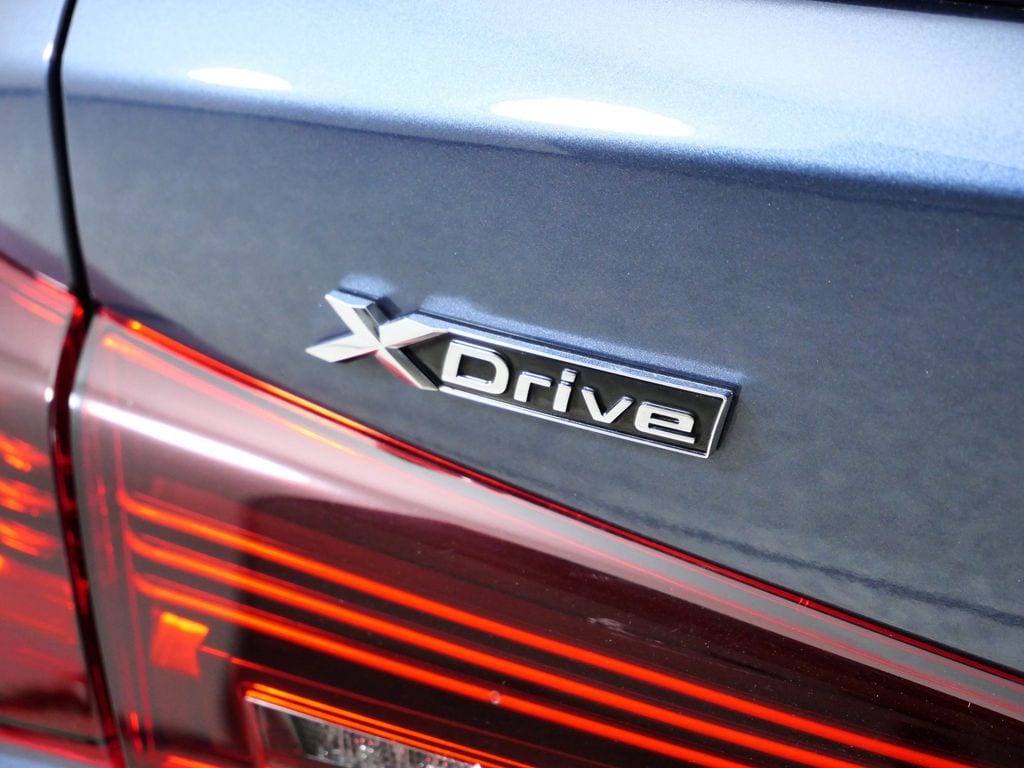 Thumbnail: 2025 BMW 4 Series - 16