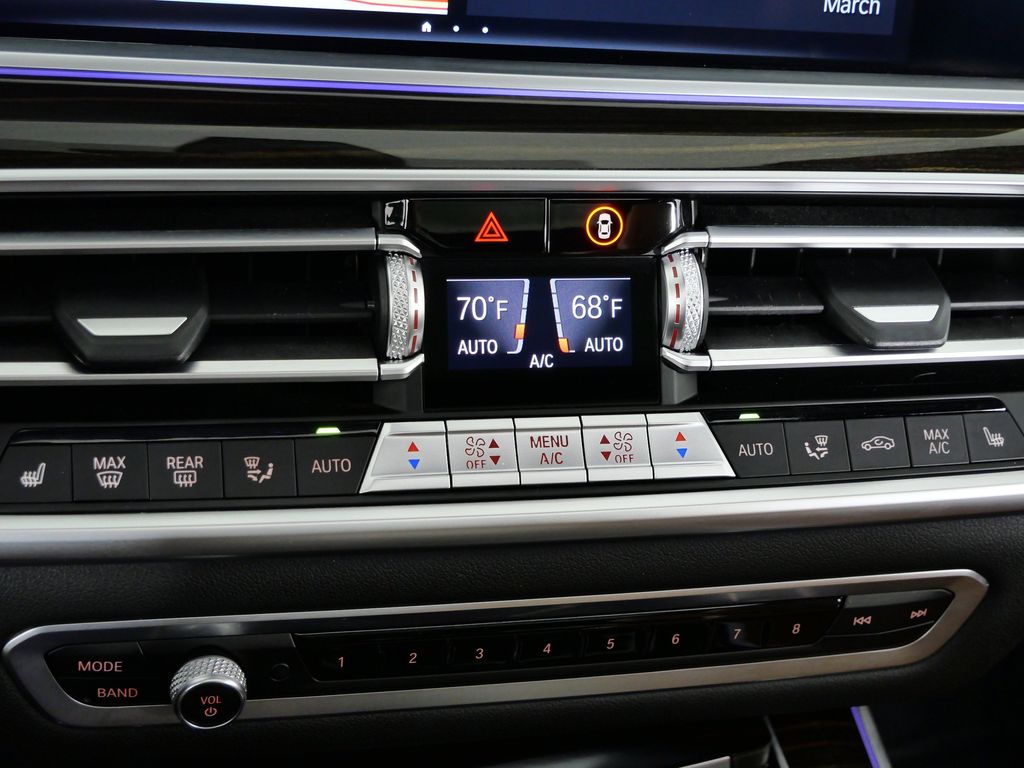 Thumbnail: 2021 BMW X5 - 46