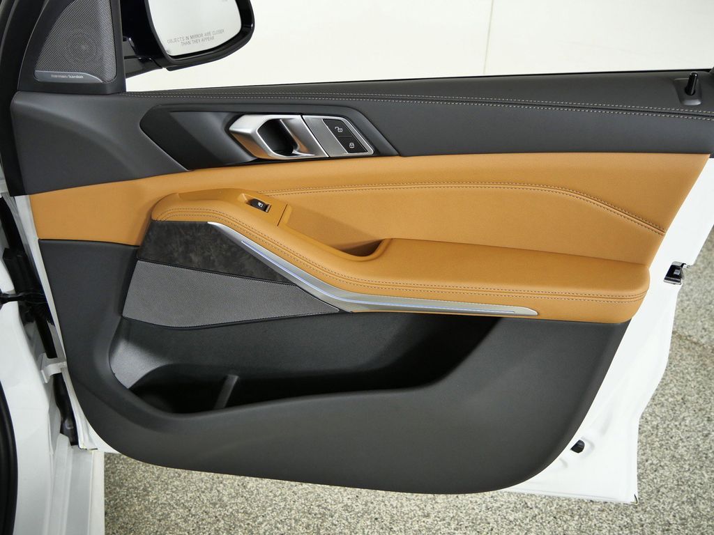 Thumbnail: 2026 BMW X5 - 19