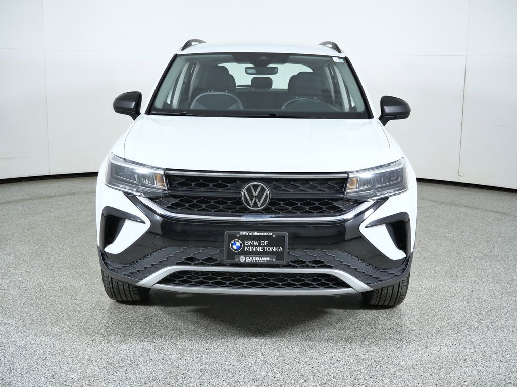 Thumbnail: 2024 Volkswagen Taos - 3