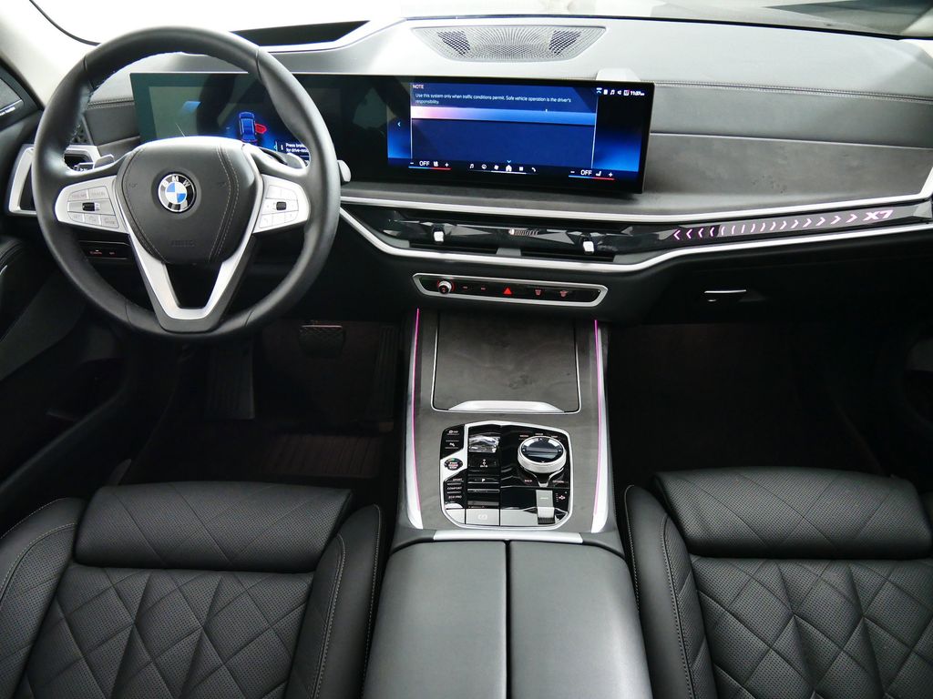 Thumbnail: 2024 BMW X7 - 7