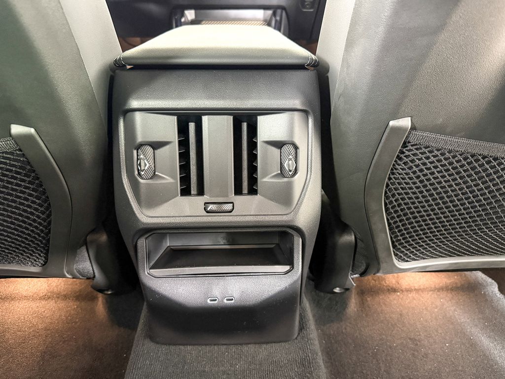 Thumbnail: 2025 BMW X3 - 25