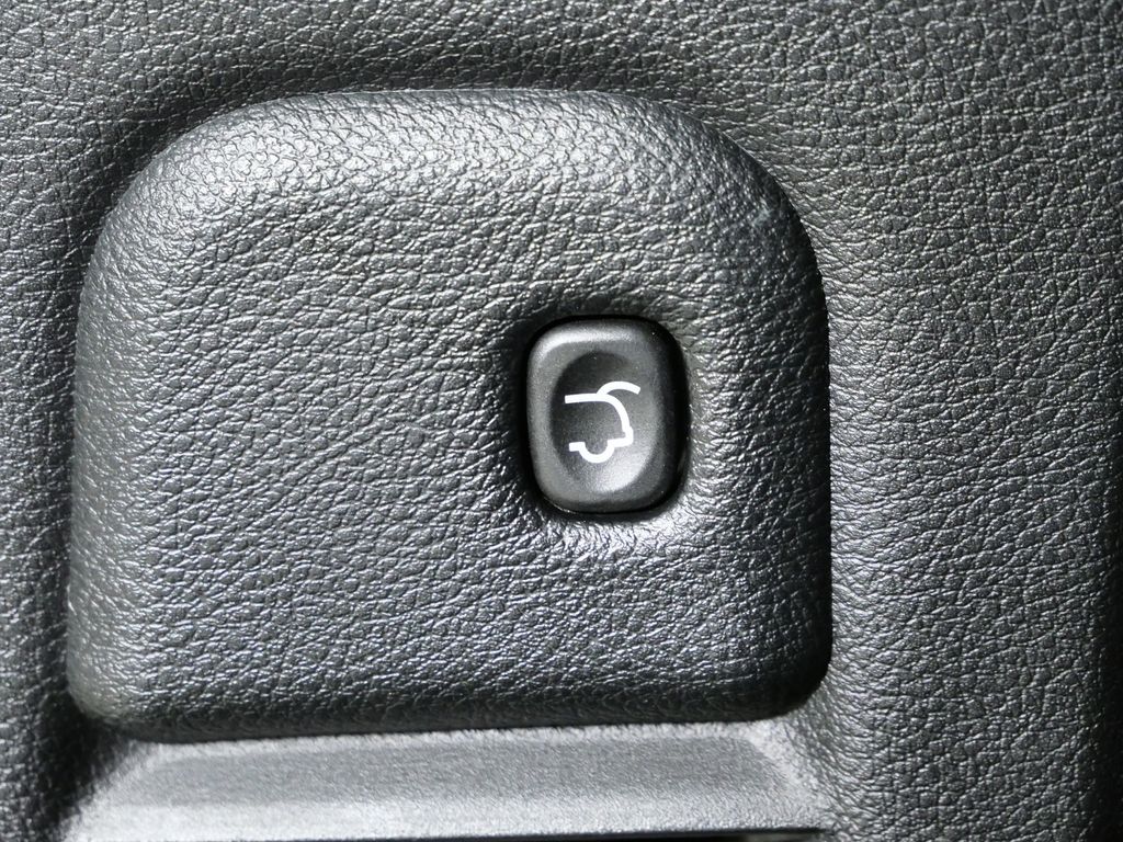 Thumbnail: 2022 Dodge Durango - 30