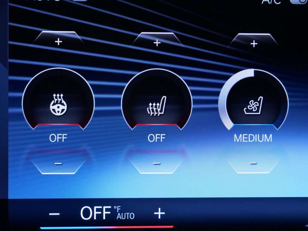 Thumbnail: 2023 BMW iX - 50