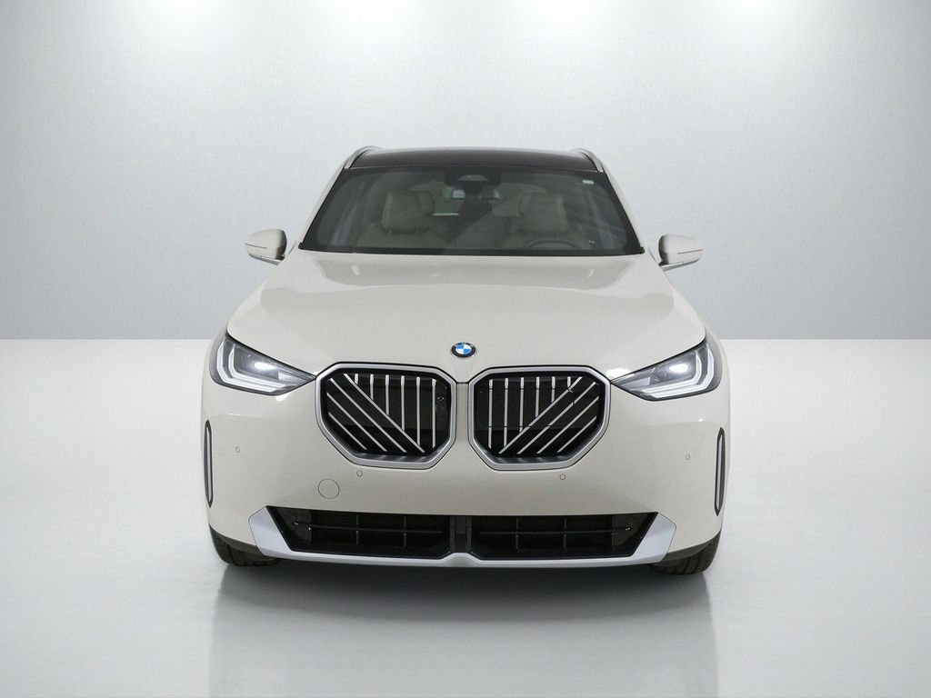 Thumbnail: 2026 BMW X3 - 2
