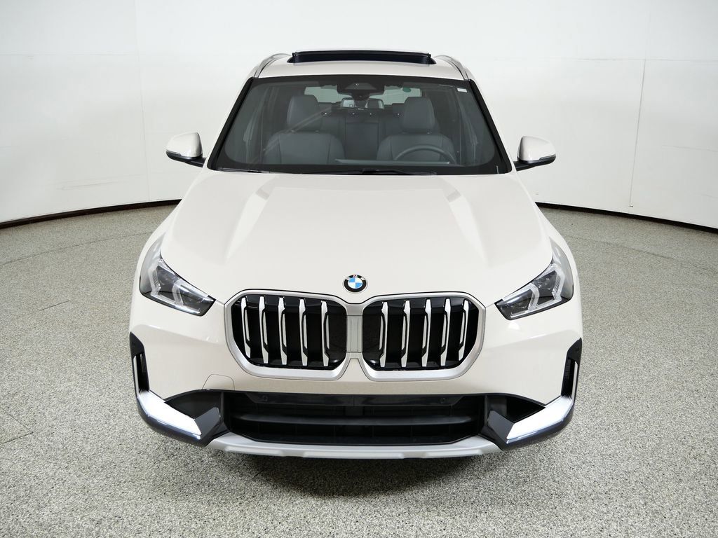 Thumbnail: 2026 BMW X1 - 18