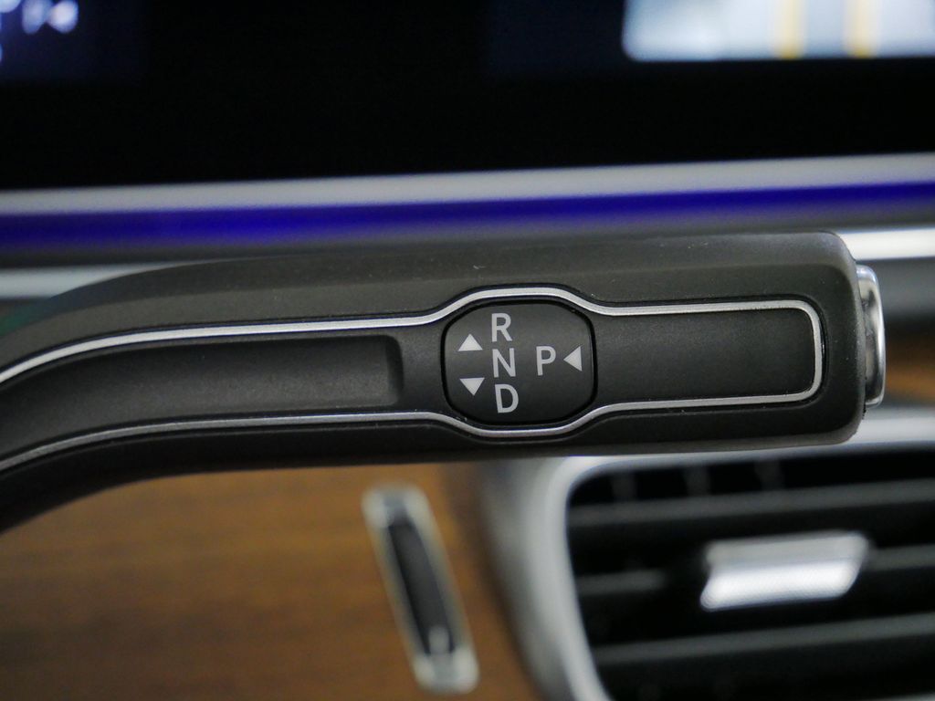 Thumbnail: 2023 Mercedes-Benz GLE - 50