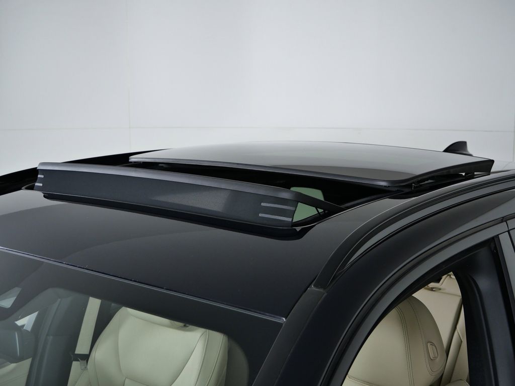 Thumbnail: 2021 BMW X3 - 19