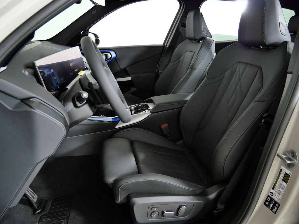 Thumbnail: 2026 BMW X3 - 35