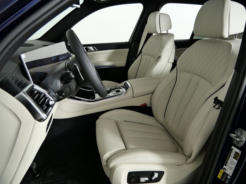 Thumbnail: 2026 BMW X5 - 36