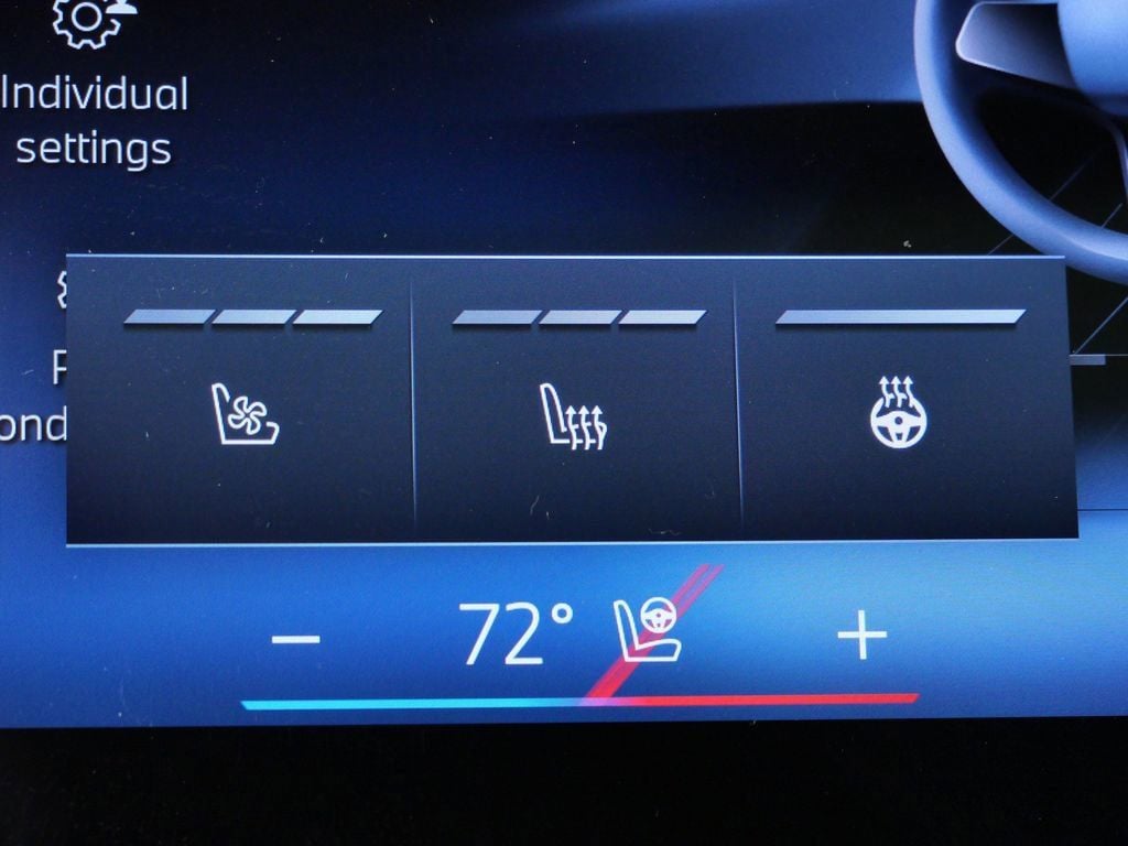 Thumbnail: 2026 BMW X7 - 49