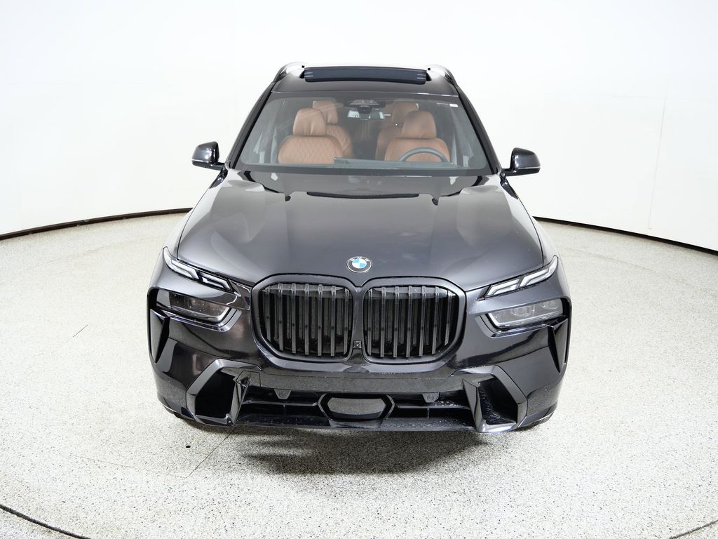 Thumbnail: 2026 BMW X7 - 16