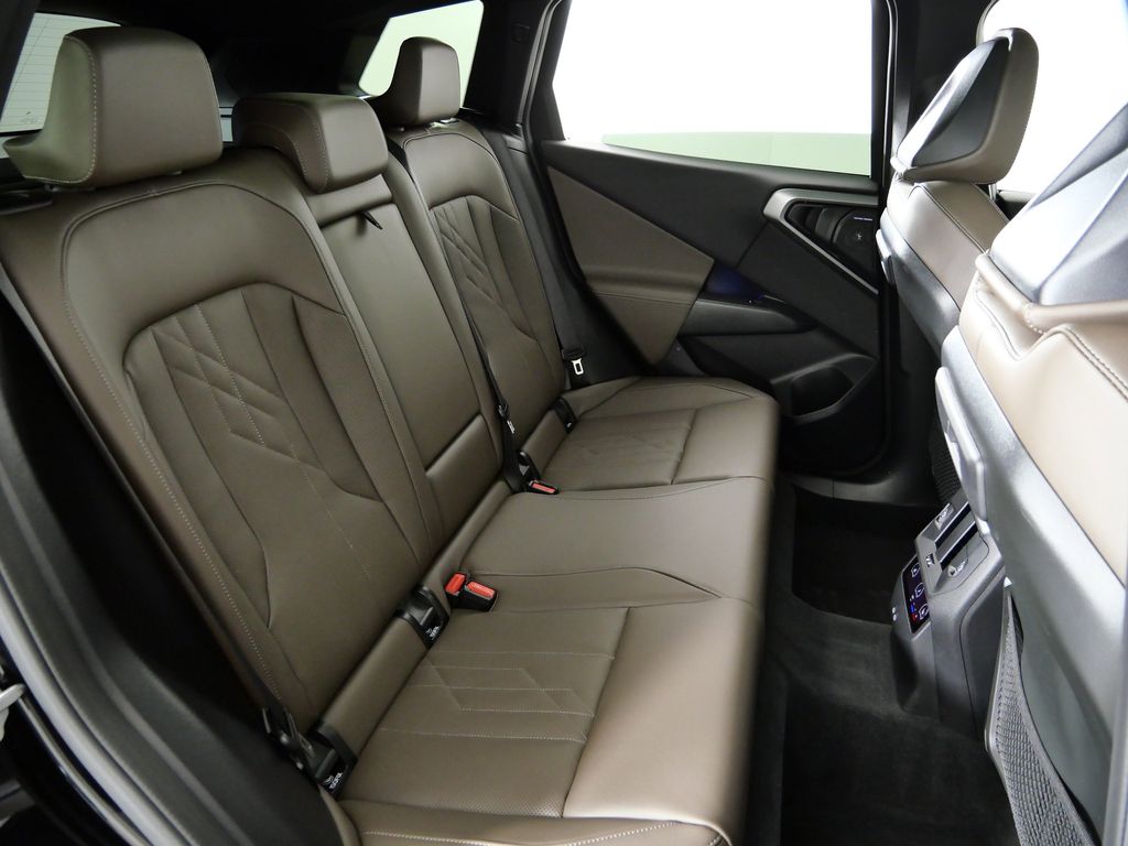 Thumbnail: 2025 BMW X3 - 31